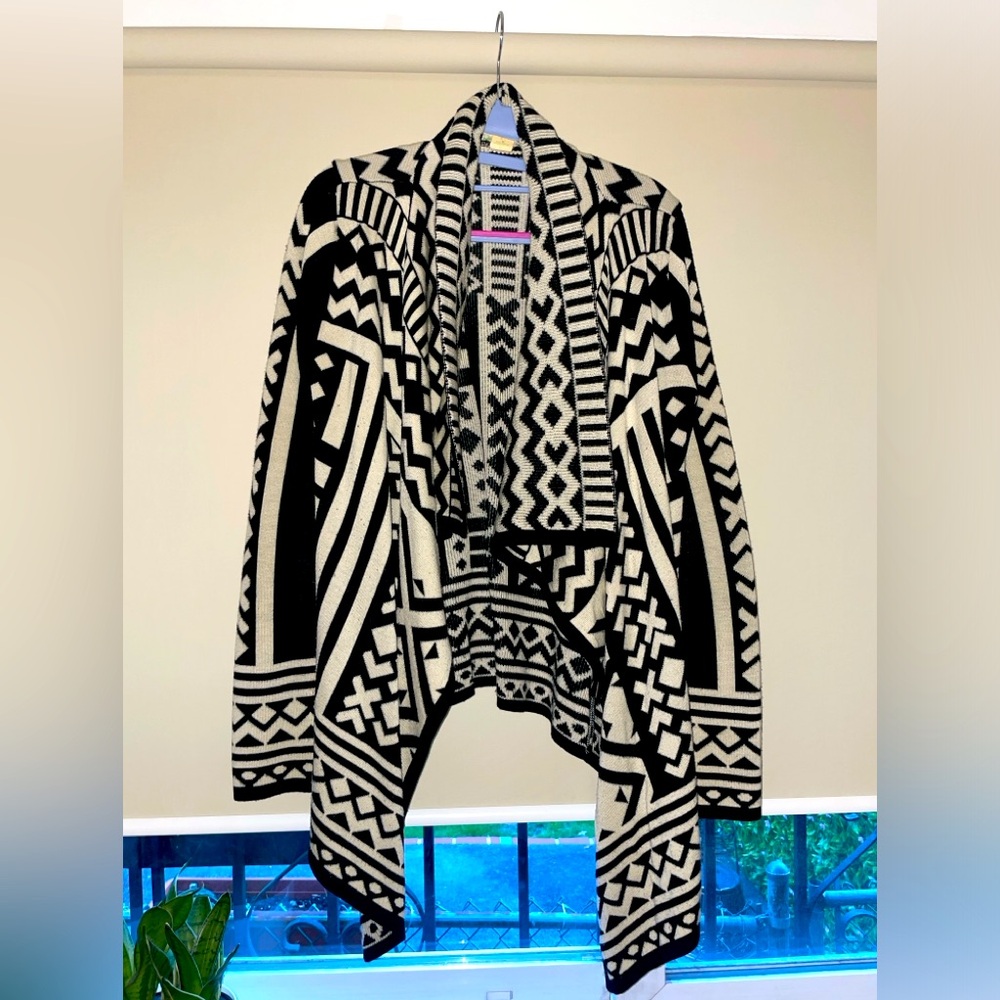 Urban Outfitters, Woman’s A Line Cardigan, Size S